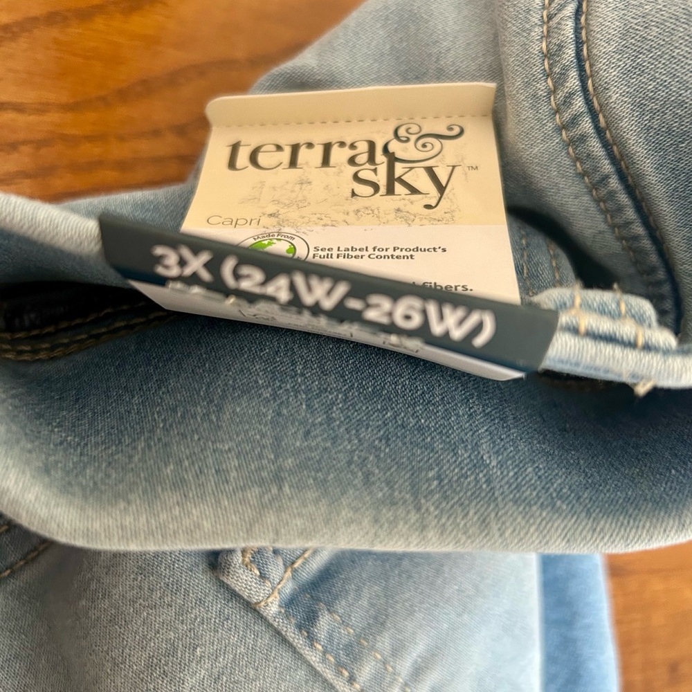 Women’s Terra & Sky Capri Jeggings w/ Def Leppard Sweatshirt 3x - Picture 6 of 6